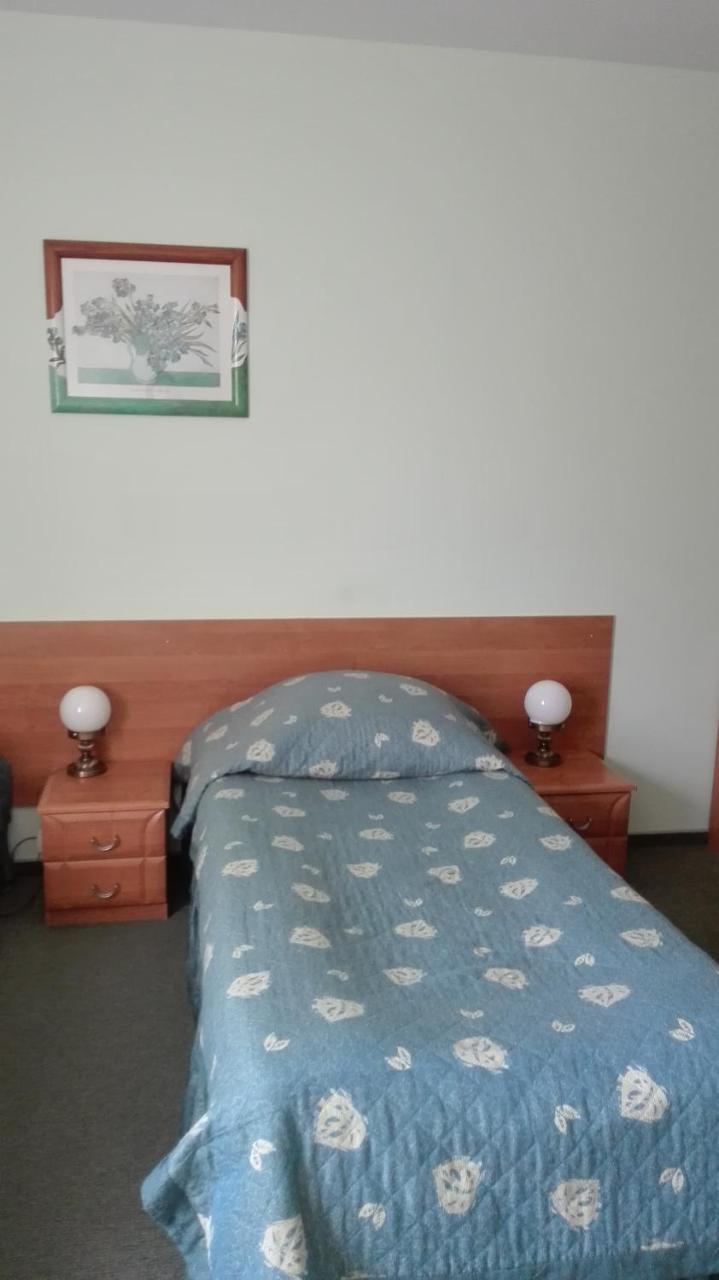 Hotel Jedlina Lublin Bagian luar foto